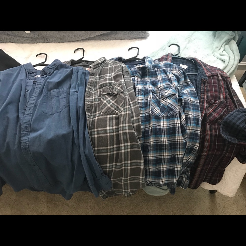 4 M medium mossimo shirts